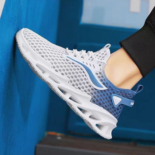 Hollow-sole Low Top Running Shoes For Men - Image 10